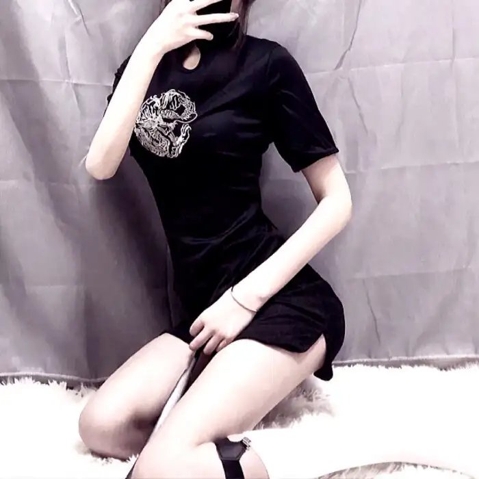 美丽谎言2014 海报